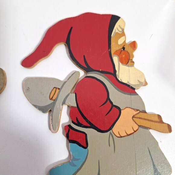 Wooden Dwarf Hand Painted Wall Hanging 3 Decorative Vintage Dwarves Decor - Picture 10 of 13